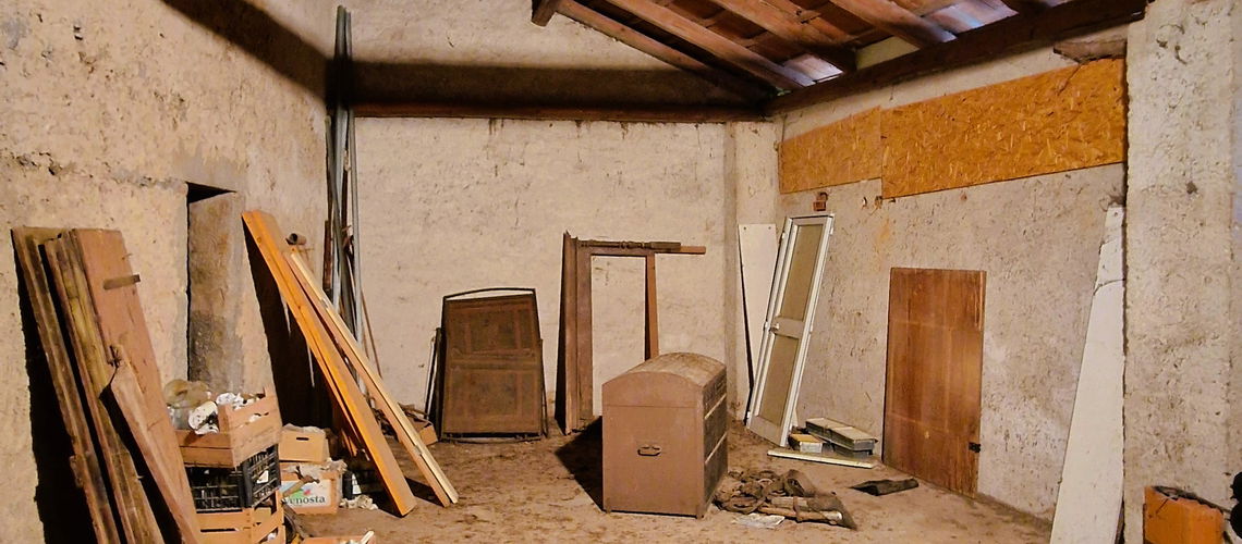 Lokacija: Obalno - kraška, Sežana, Ponikve