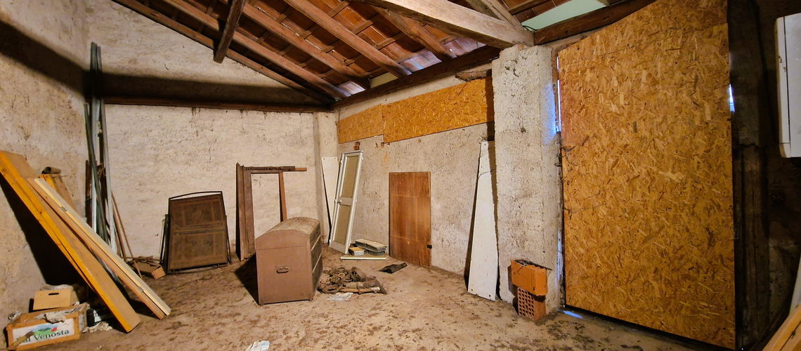 Lokacija: Obalno - kraška, Sežana, Ponikve