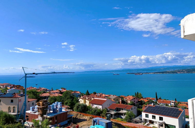 Lokacija: Obalno - kraška, Koper, Markovec