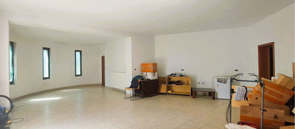 Lokacija: Obalno - kraška, Sežana, Lokev