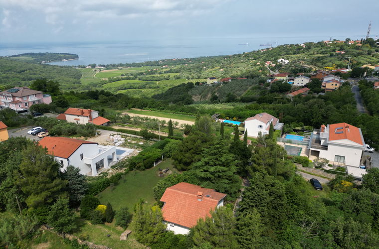Lokacija: Obalno - kraška, Koper, Kolomban