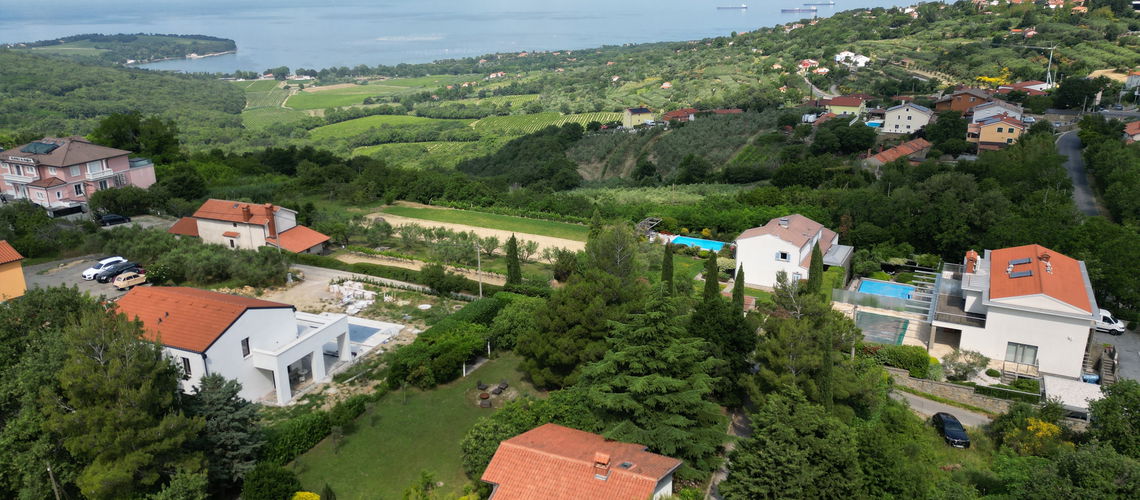 Lokacija: Obalno - kraška, Koper, Kolomban