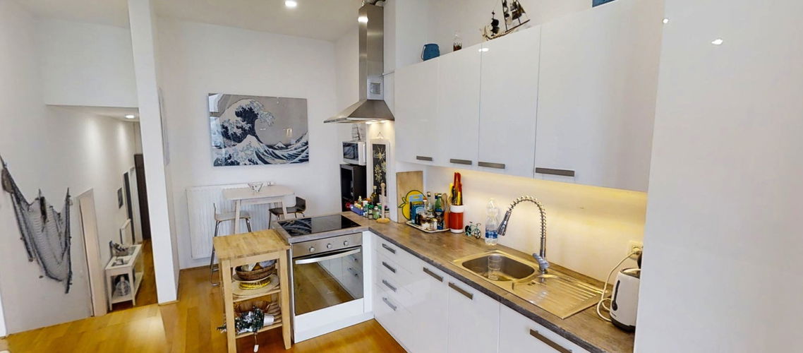 Location: Coastal-Karst, Koper, Markovec