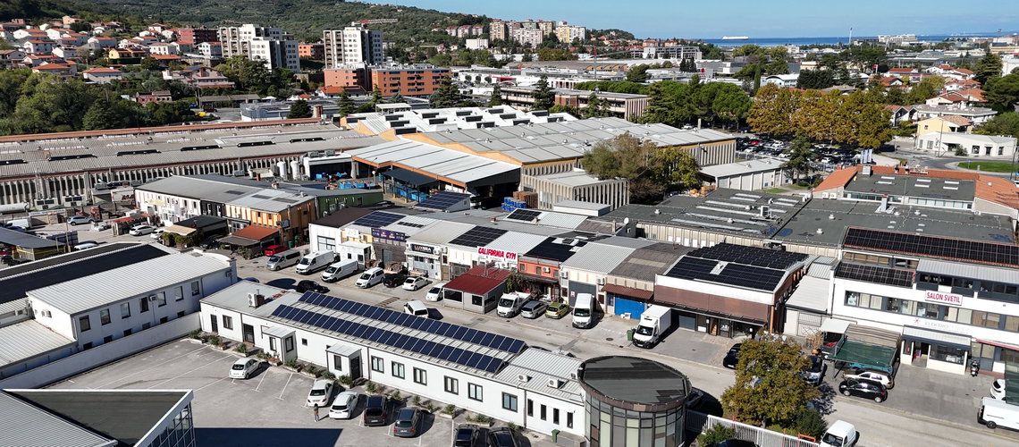 Nepremičnina: Oddaja, Poslovni prostor, Pisarna Lokacija: Obalno - kraška, Koper, Šalara
