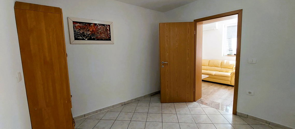 Lokacija: Obalno - kraška, Koper, Spodnje Škofije