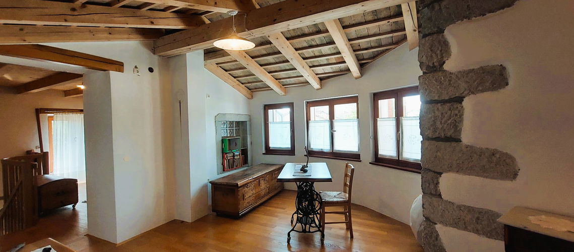 Nepremičnina: Prodaja, Hiša, Samostojna Lokacija: Obalno - kraška, Komen, Volčji Grad