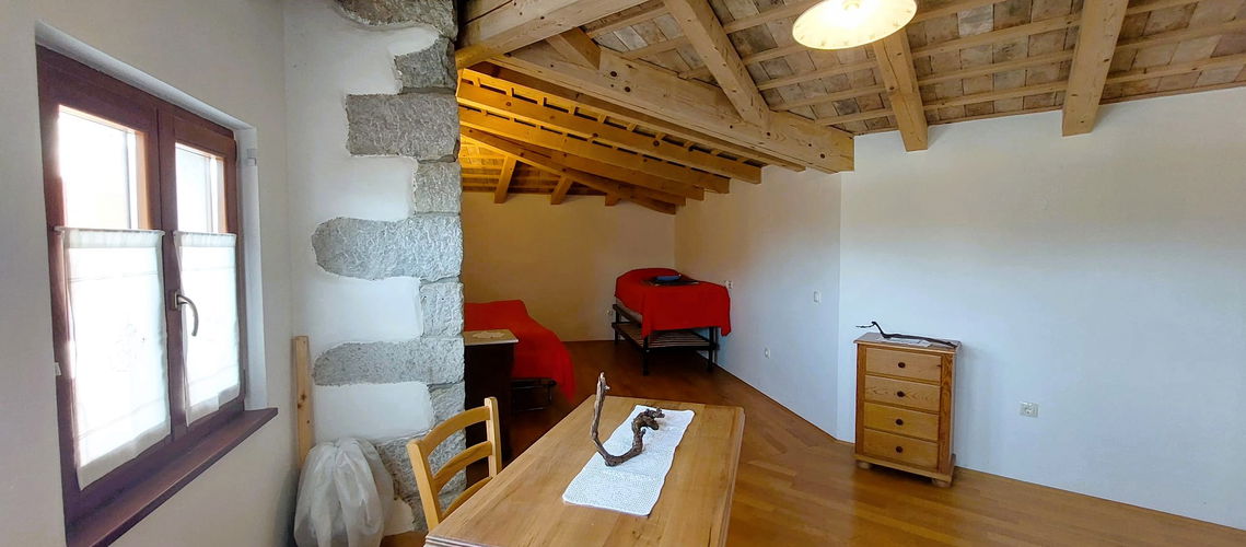 Nepremičnina: Prodaja, Hiša, Samostojna Lokacija: Obalno - kraška, Komen, Volčji Grad