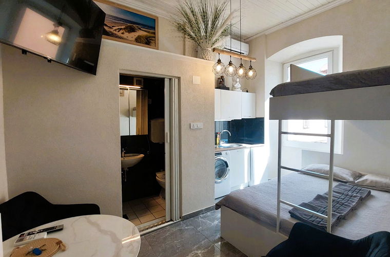 Lokacija: Obalno - kraška, Koper, Center