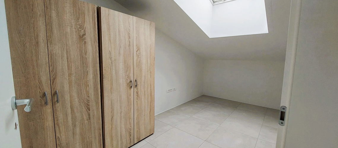 Nepremičnina: Prodaja, Stanovanje, 5+ več sobno Lokacija: Goriška, Nova Gorica, Ajševica