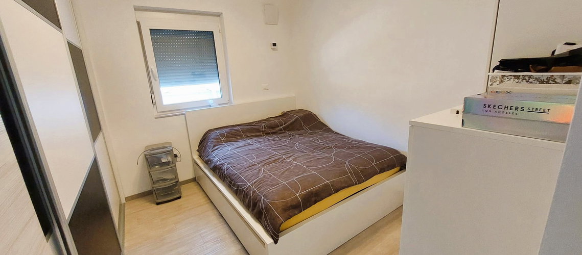 Lokacija: Hrvaška, Istarska županija, Buje, Kaštel