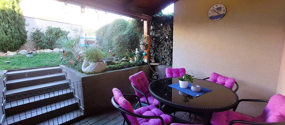 Lokacija: Hrvaška, Istarska županija, Buje, Kaldanija