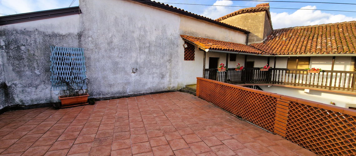 Lokacija: Obalno - kraška, Sežana, Ponikve