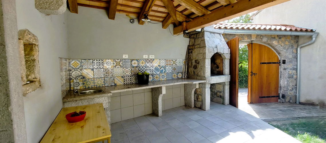 Nepremičnina: Prodaja, Hiša, Samostojna Lokacija: Obalno - kraška, Komen, Volčji Grad