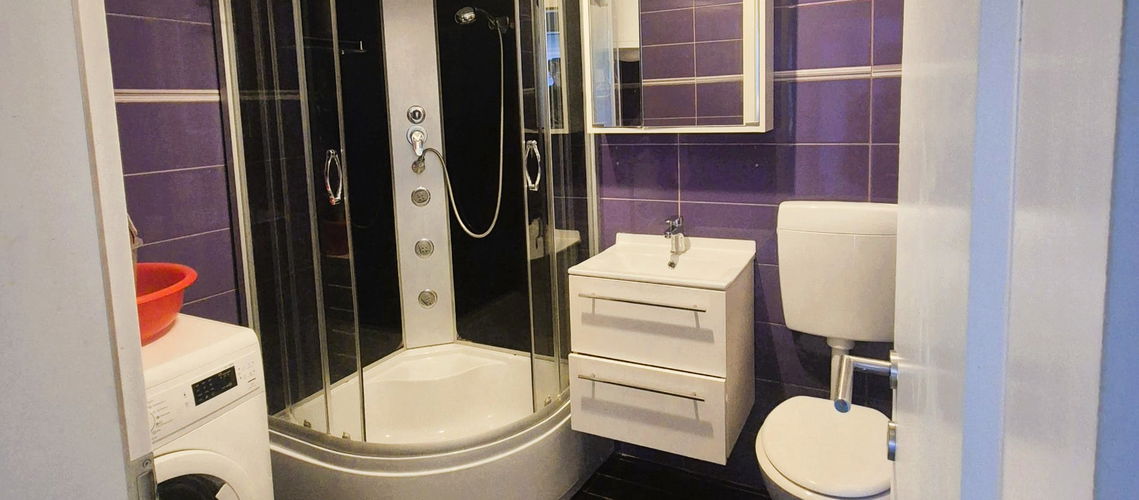 Lokacija: Obalno - kraška, Koper, Center