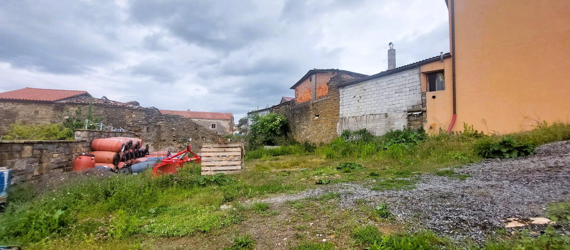 Lokacija: Obalno - kraška, Hrpelje - Kozina, Ocizla
