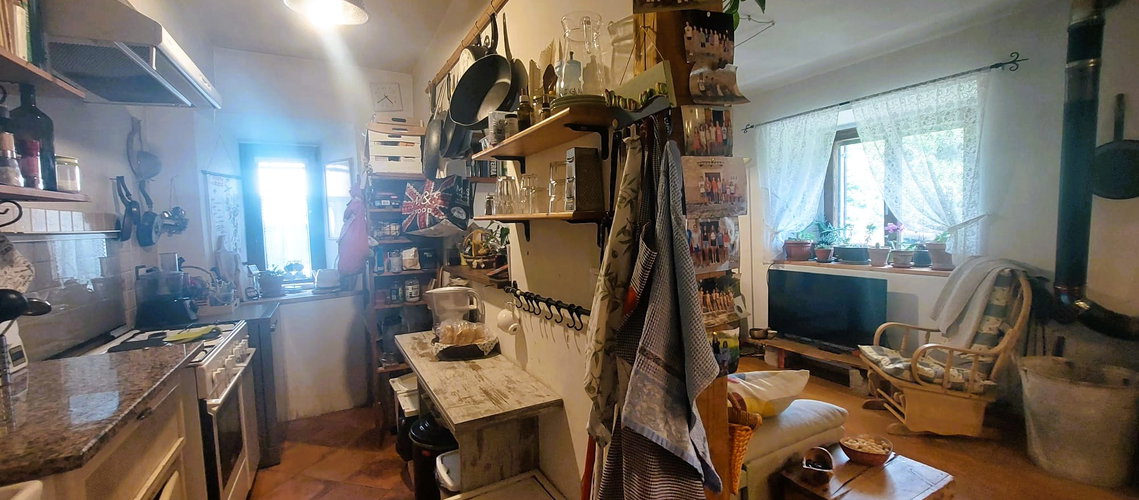 Lokacija: Obalno - kraška, Sežana, Prelože pri Lokvi