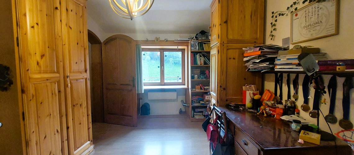 Lokacija: Obalno - kraška, Sežana, Prelože pri Lokvi