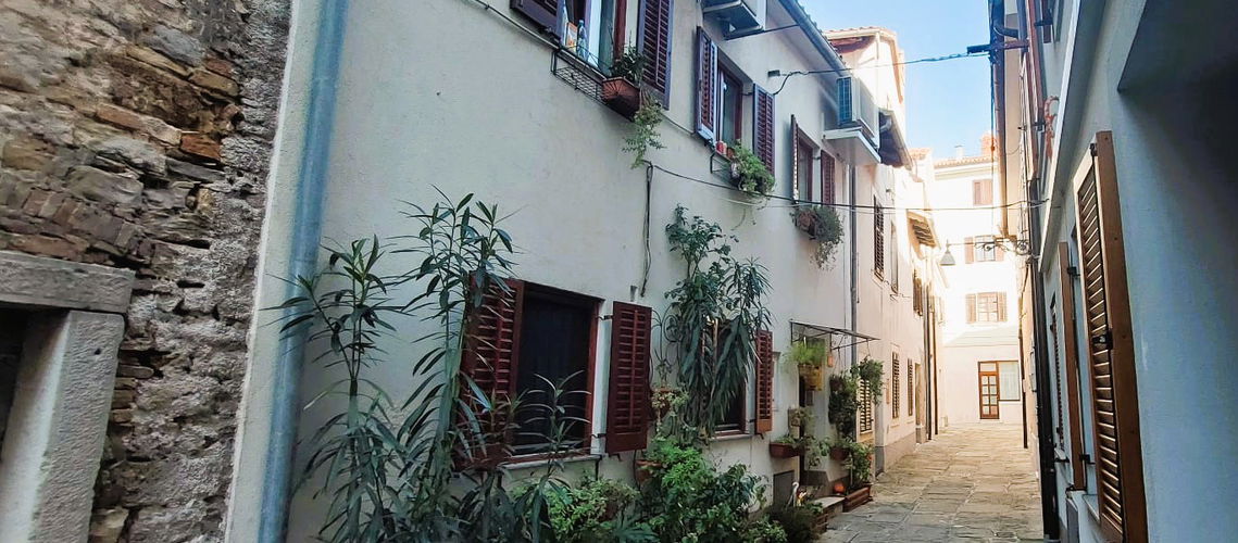 Lokacija: Obalno - kraška, Koper, Center