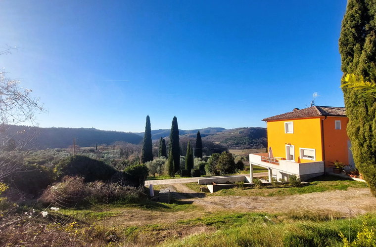 Lokacija: Obalno - kraška, Koper, Srgaši