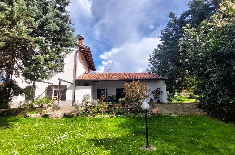 Lokacija: Goriška, Ajdovščina, Batuje