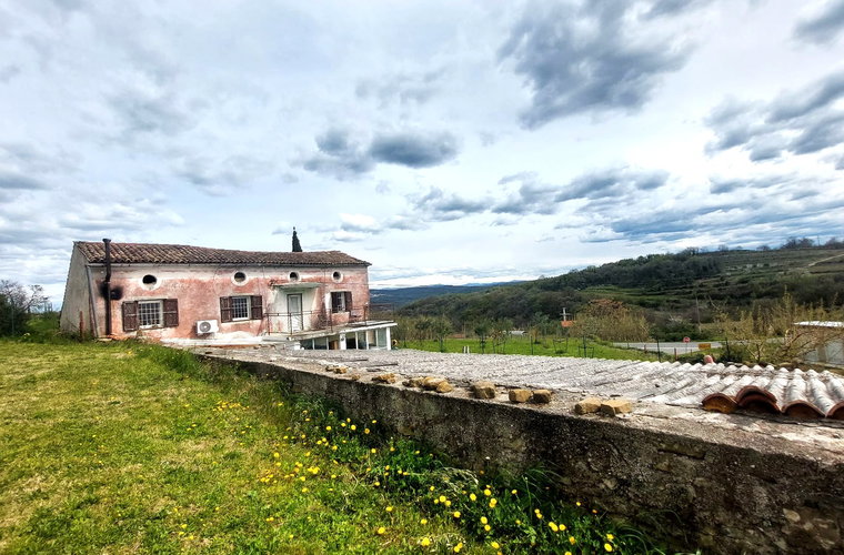 Lokacija: Obalno - kraška, Izola, Nožed