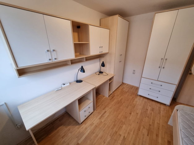 Lokacija: Podravska, Maribor, Center