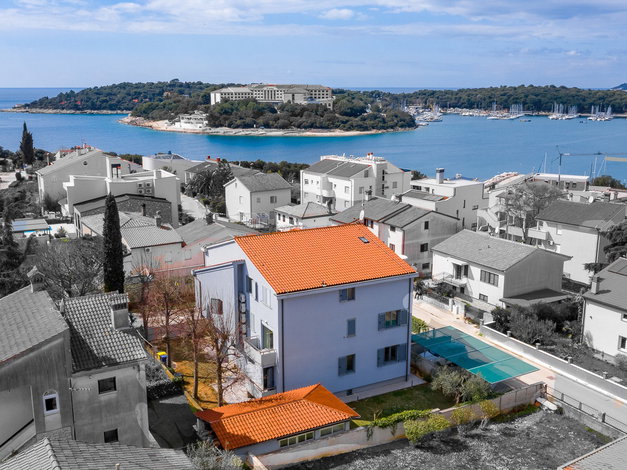 Lokacija: Hrvaška, Istarska županija, Pula