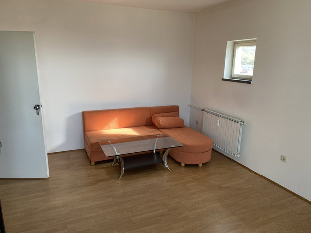 Lokacija: Podravska, Maribor, Center