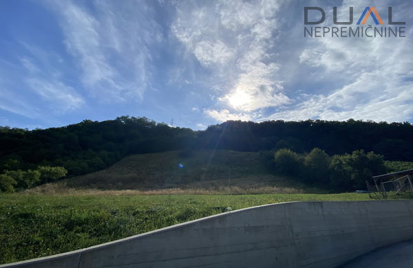 Lokacija: Podravska, Maribor, Trčova