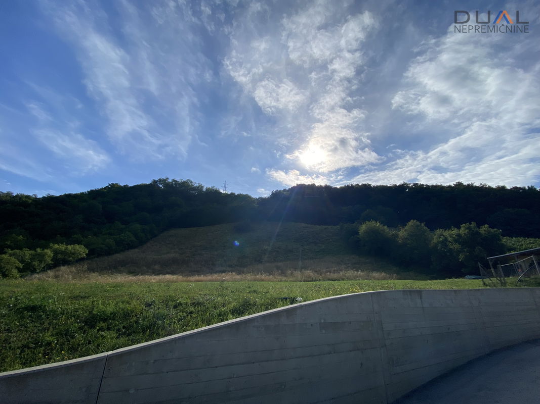 Lokacija: Podravska, Maribor, Trčova