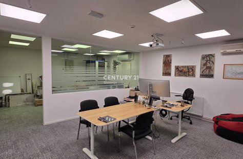 Podravska, Maribor, Tabor, Oddaja, Poslovni prostor, Pisarna, 154.2 m<sup>2</sup>, 1980