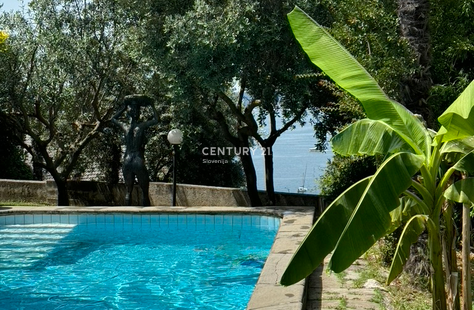 Obalno - kraška, Piran, Portorož, Prodaja, Hiša, Samostojna, 383.2 m<sup>2</sup>, 1975