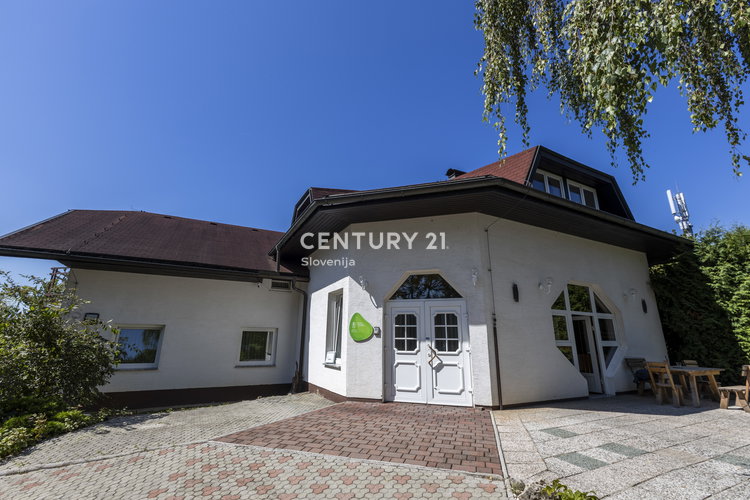 Location: Spodnjeposavska, Brežice, Jesenice