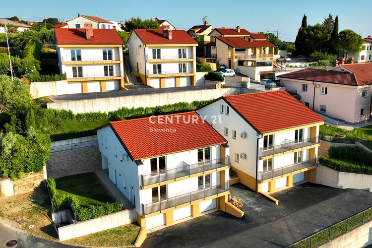 Location: Obalno - kraška, Izola, Malija