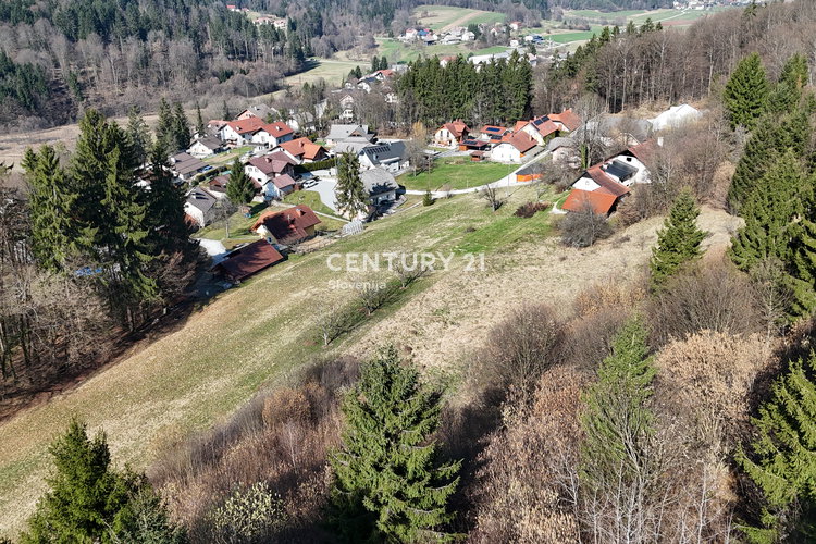 Lokacija: Ljubljana okolica, Grosuplje, Št. Jurij