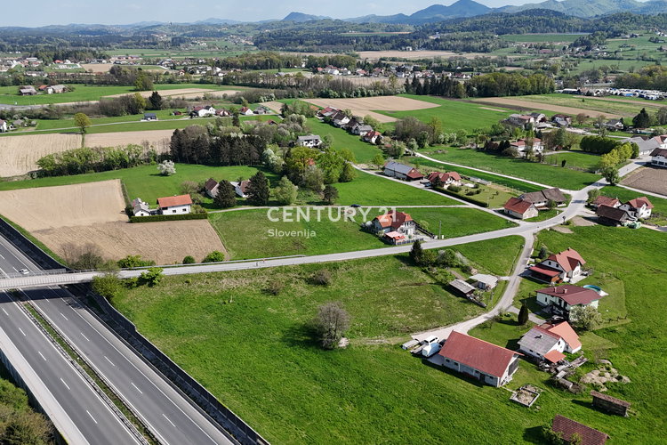 Lokacija: Savinjska, Celje, Trnovlje pri Celju