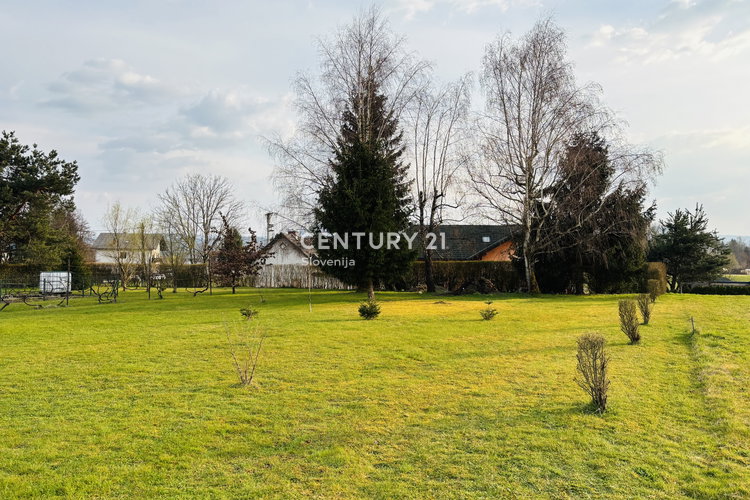 Location: Savinjska, Celje, Ljubečna
