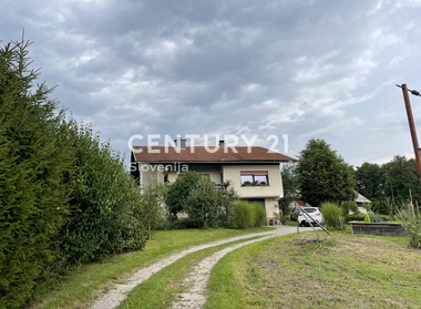 Šentjur, Lutrje