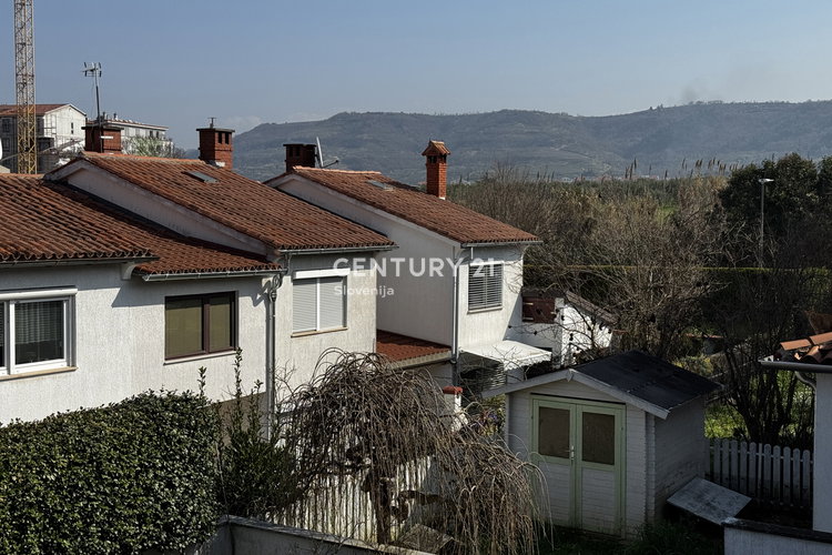 Lokacija: Obalno - kraška, Izola, Jagodje