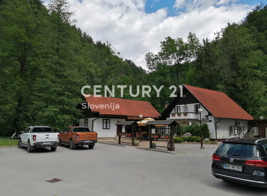 Dobrova - Polhov Gradec, Polhov Gradec
