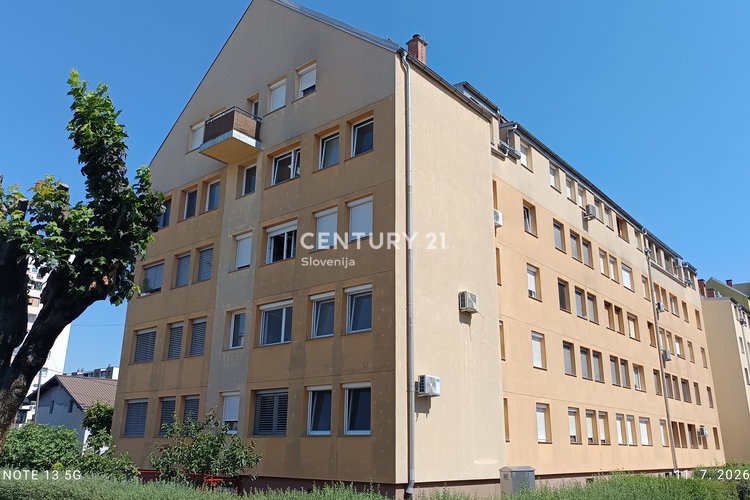 Ubicación: Podravska, Maribor, Tezno