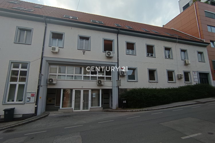 Location: Podravska, Maribor, Koroška vrata