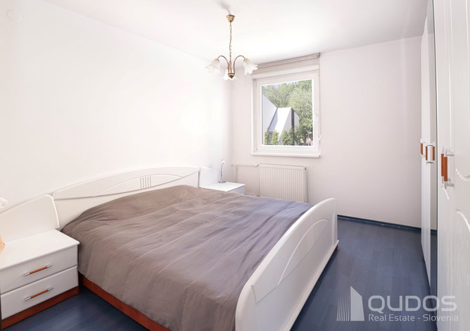 Location: Ljubljana mesto, Bežigrad, Bratovševa ploščad