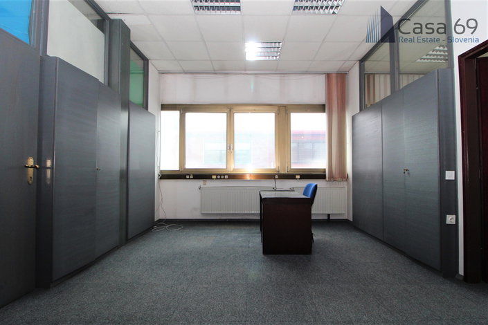 Location: Gorenjska, Kranj, Primskovo