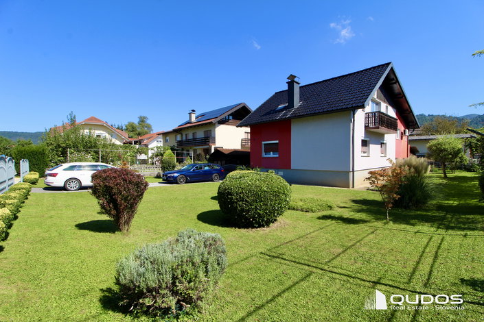 Lokacija: Ljubljana okolica, Dol pri Ljubljani, Dolsko