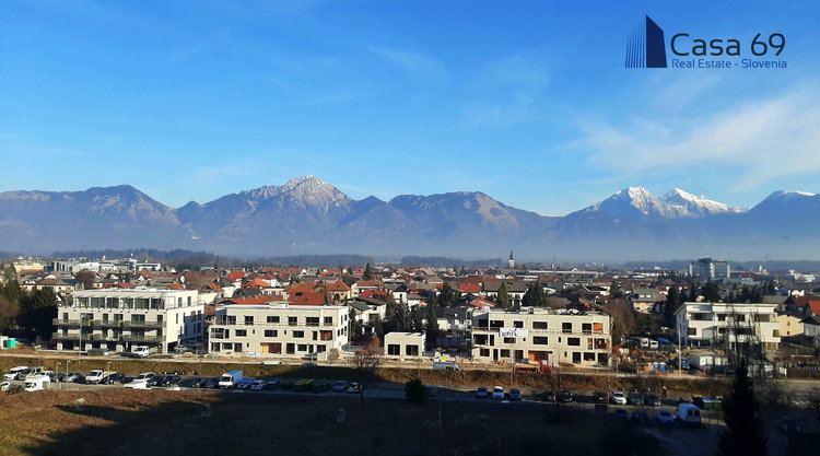 Lokacija: Gorenjska, Kranj, Planina II
