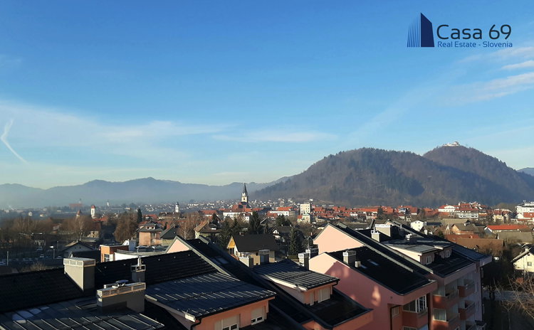 Lokacija: Gorenjska, Kranj, Planina II