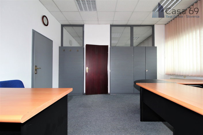 Location: Gorenjska, Kranj, Primskovo