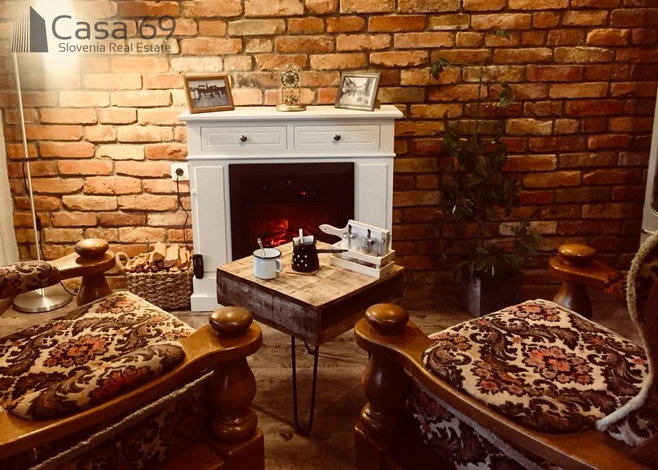 Lokacija: Gorenjska, Kranj, Primskovo