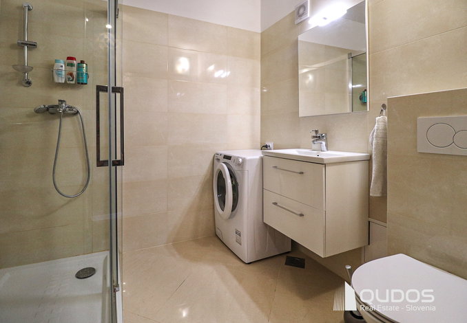 Lokacija: Ljubljana mesto, Moste-Polje, Štepanjsko naselje